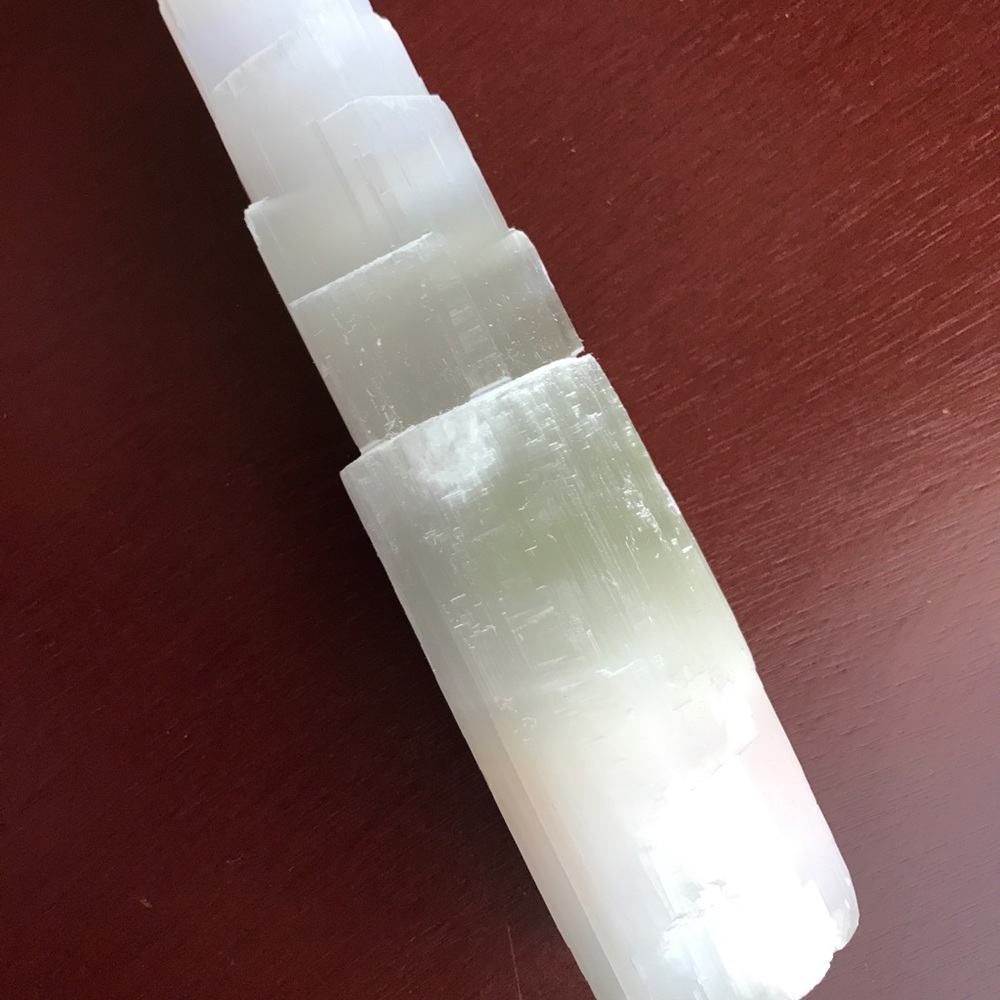 Genuine Selenite tower w/ light stand - 7 inch - Picture 5 of 9